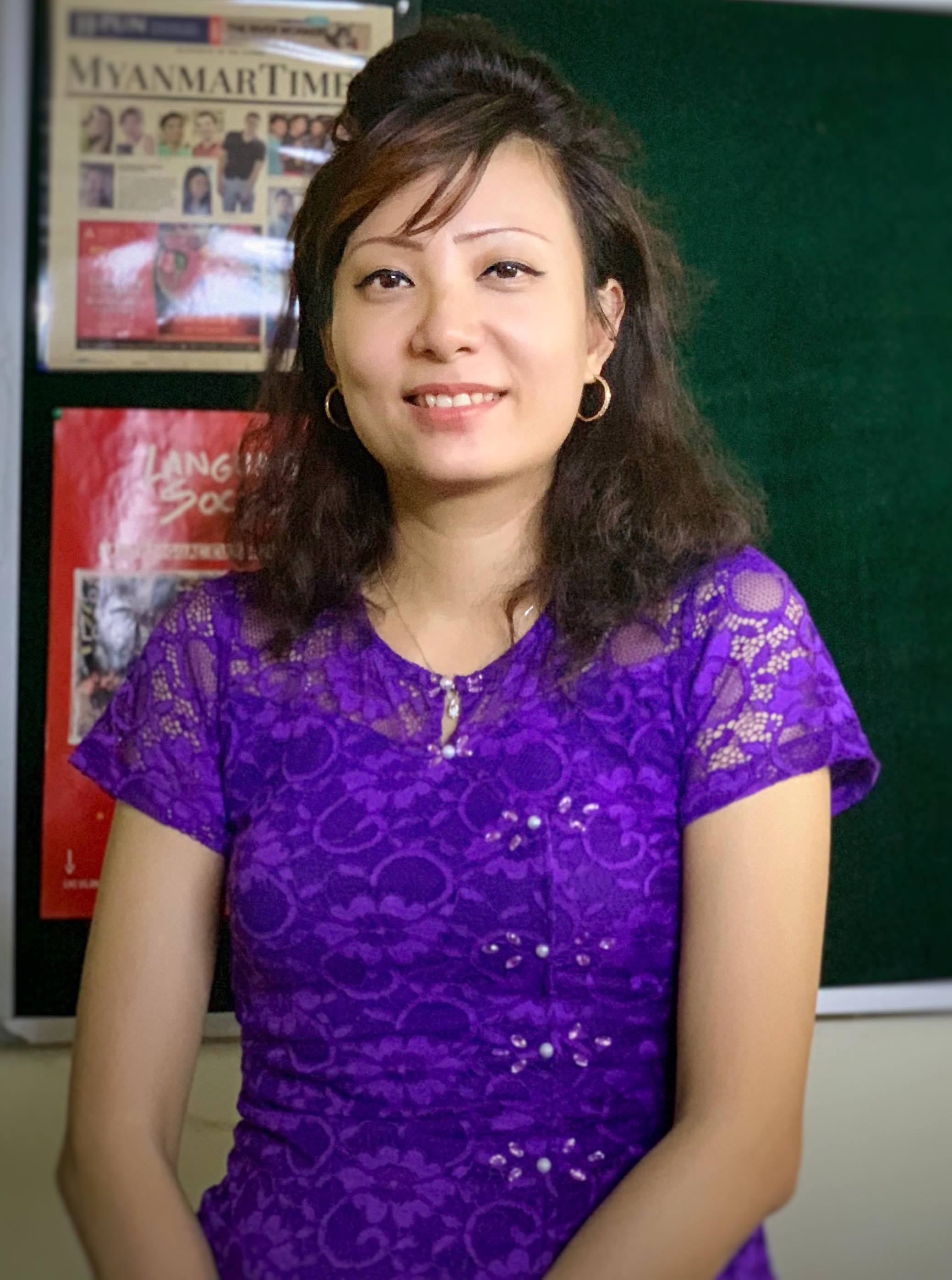 average pay for english teacher in myanmar